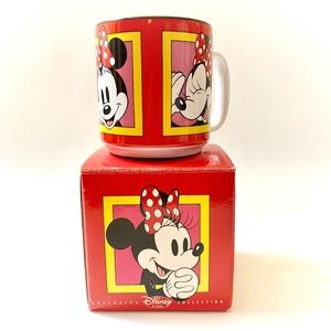 VTG The Disney Store Exclusive Minnie Mouse Portrait Mug with Box